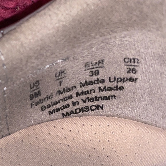 Dr. Scholl's Madison Slip-On Sneaker - Women’s 9 - GREAT CONDITION 👟✨ - Picture 4 of 5